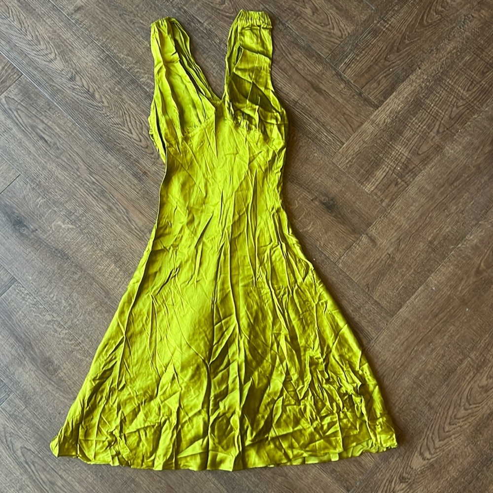 Arden B Silk Dress With Jewels Green Sz L
